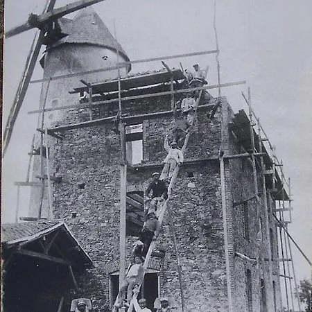 Le Moulin De La Vollerie